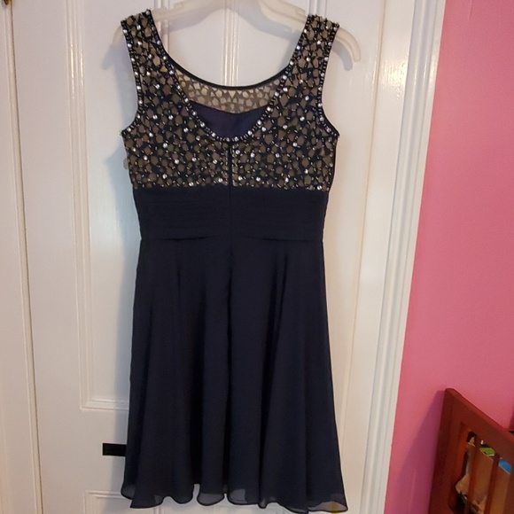 New Years Eve/Cocktail Dress - Picture 5 of 8